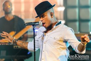 JonKlemm_Ne-Yo_Concert_15.jpg