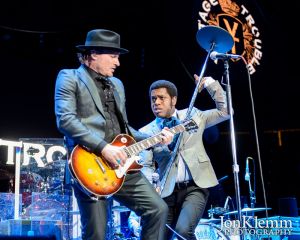 JonKlemm_VintageTrouble_06.jpg