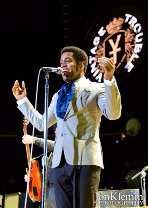 JonKlemm_VintageTrouble_23.jpg