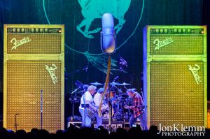 JonKlemm_NeilYoung_07.jpg