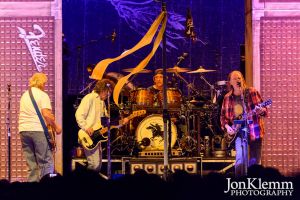 JonKlemm_NeilYoung_09.jpg